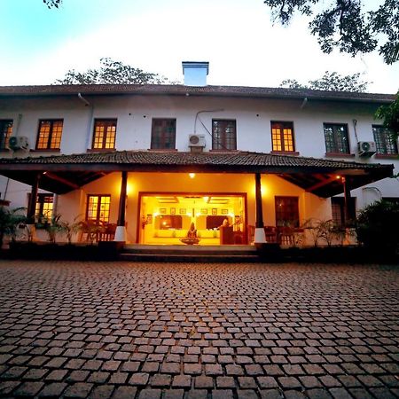 فندق أولد لايتهاوس بريستو Kochi المظهر الخارجي الصورة